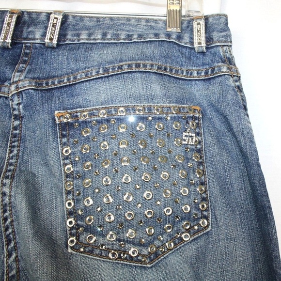 St. John Denim - St. John Bling Jeans Light Wash boot Wo. 12